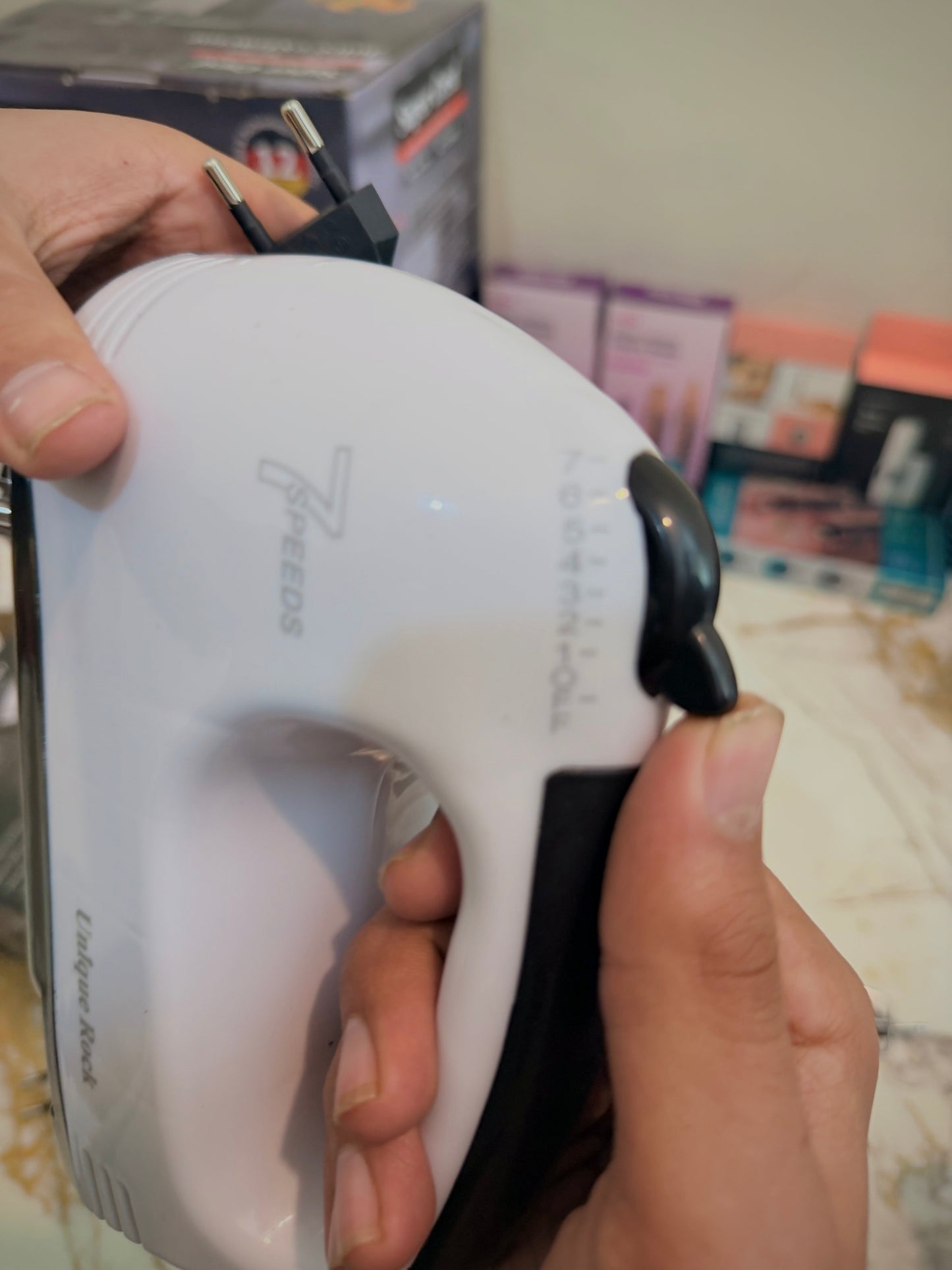 Kenwood Hand Mixer – 7 Speed with 4 Attachments | AwamiImport.com