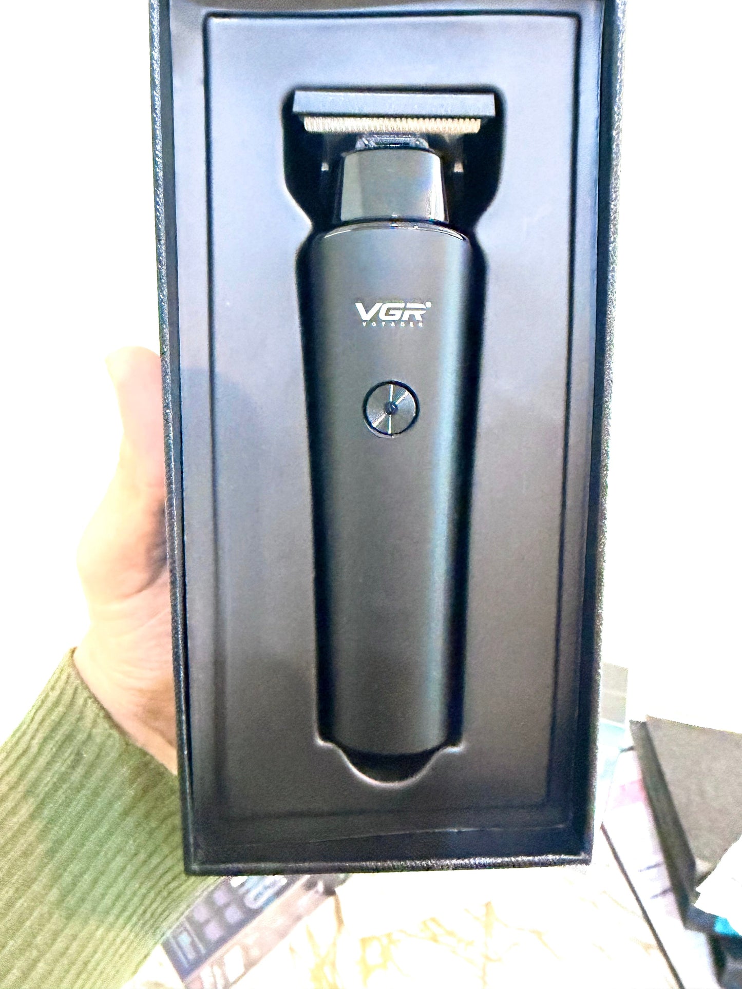 VGR V-937 Professional Trimmer – 2000mAh Battery | 🇦🇷 Argentina lot trimmer