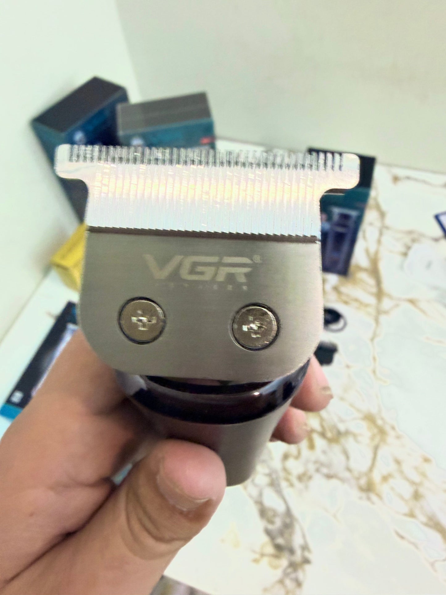 VGR V-937 Professional Trimmer – 2000mAh Battery | 🇦🇷 Argentina lot trimmer