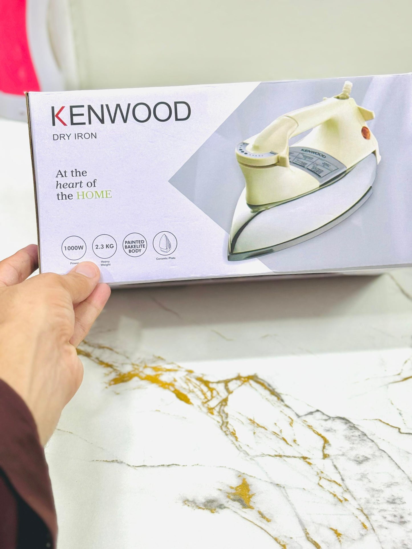 Kenwood non-stick Dry Iron| Gold Sole Plate-1000 W POWER | 1 year warranty