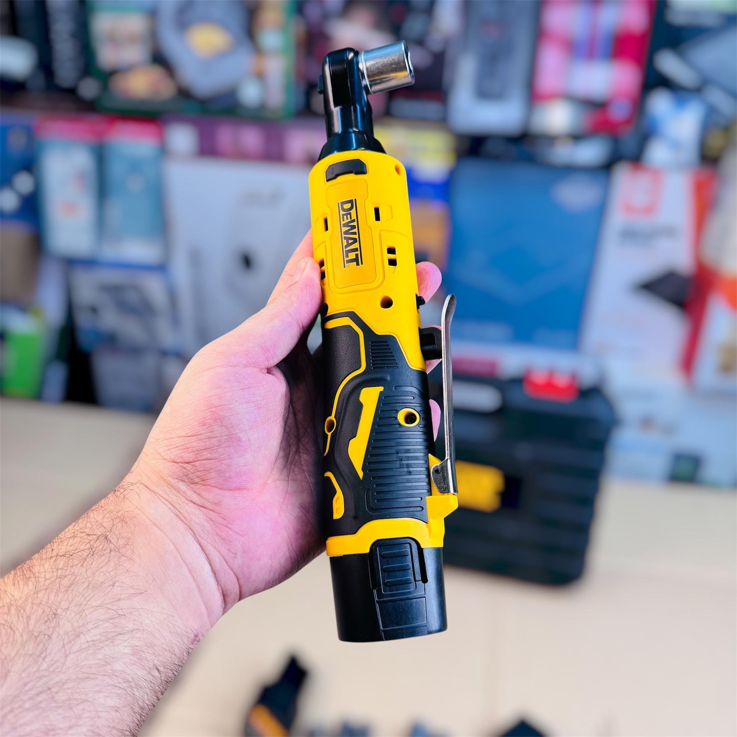 Dewalt-Style 12V Cordless Ratchet Wrench