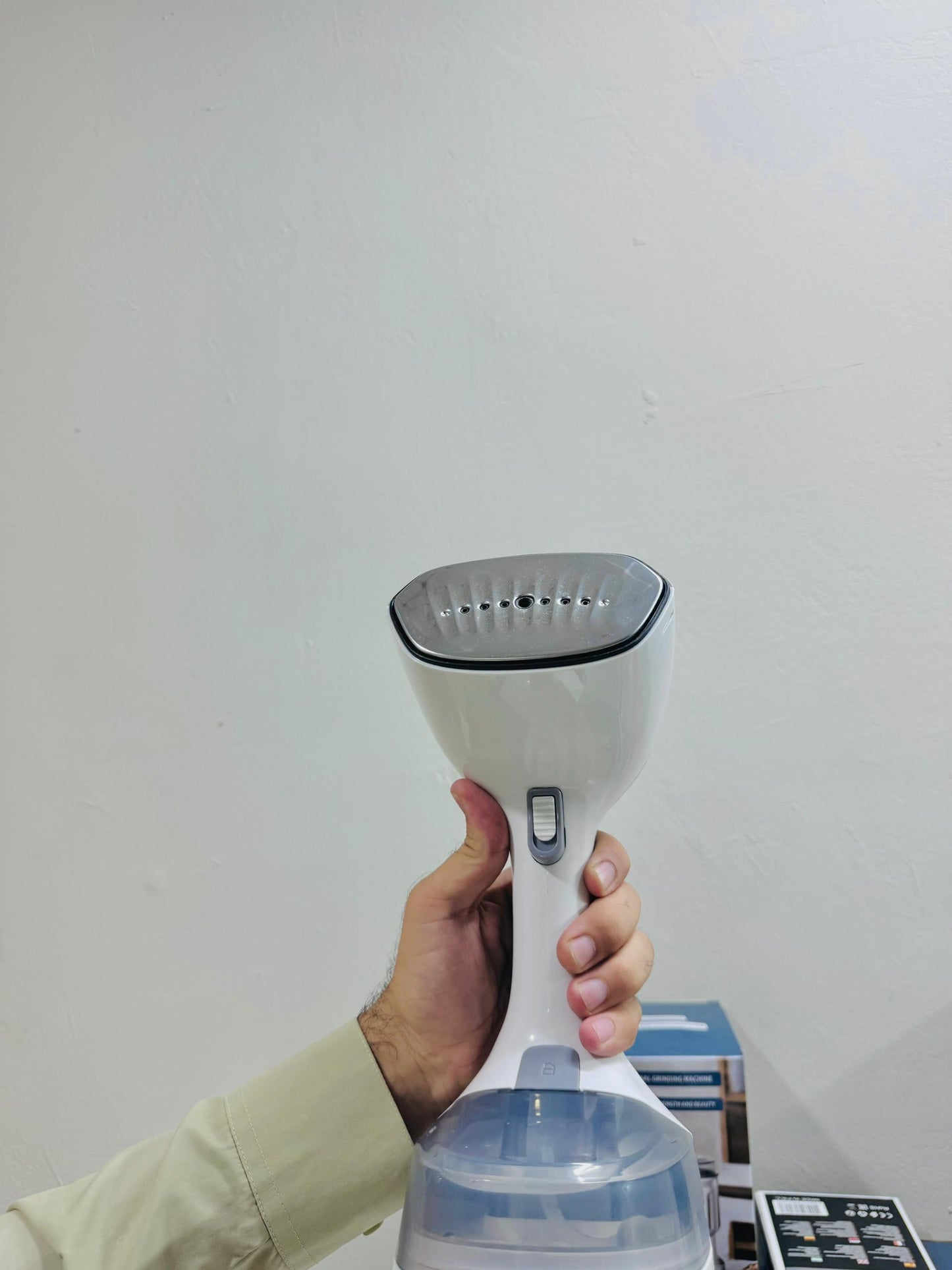 Super Crest Hand Garment Steamer SCT-1028– Fast & Powerful Wrinkle Remover